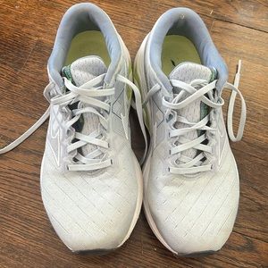 mizuno Wave Inspire 18